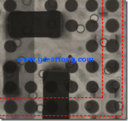 BGA錫球尺寸小于0.4mm，采用降低BGA內圍襲球的錫膏量所得到X-Ray，稍微留意一下可以發(fā)現(xiàn)最外圈的錫量(圓的直徑)比其他內圍的錫球上的錫量來得多一點點。也就是外圈的黑色圓形直徑比內圈的圓形來得大一點點。